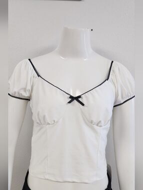 Misty Rose Milk White Crop Y2K Juniors L(fits like a modern xs/s) NWT Balletcore